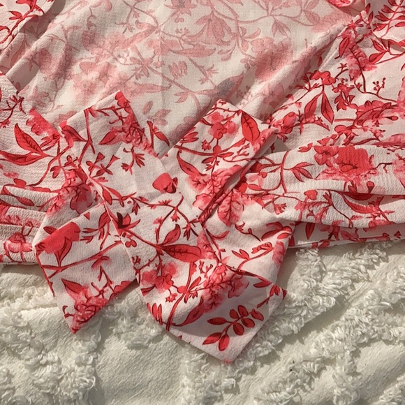 Open front wrap around - Picture 3 of 4